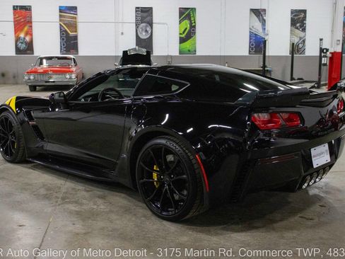 Used 2017 Chevrolet Corvette Grand Sport image 5