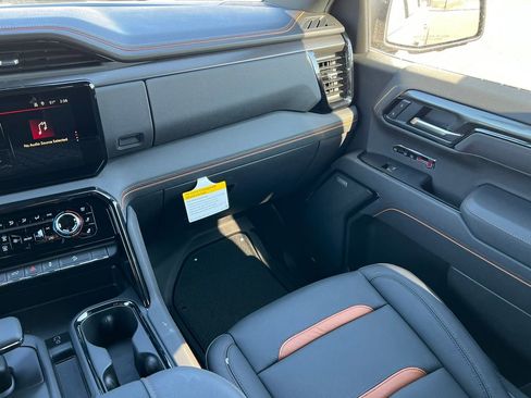 New 2026 GMC Sierra 1500 AT4 image 39
