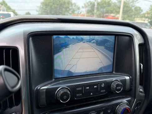 Used 2018 Chevrolet Silverado 1500 LT w/ All Star Edition AWD/4WD image 22
