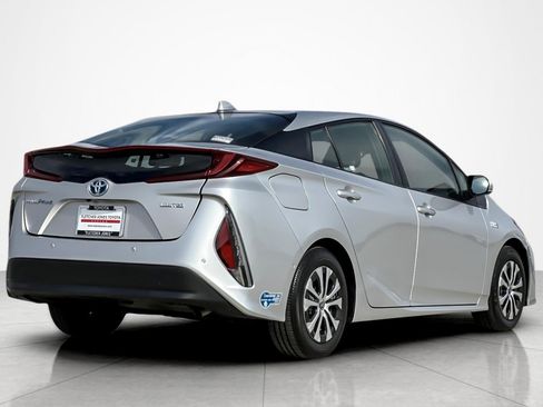 Certified 2021 Toyota Prius Prime Limited w/ Carpet Mat Package (TMS) image 5