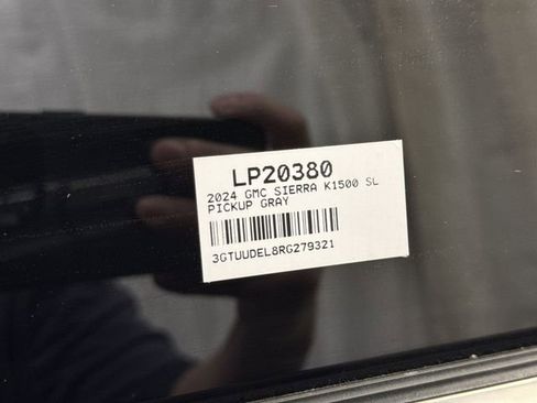 Certified 2024 GMC Sierra 1500 SLT image 35