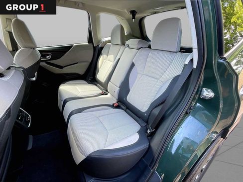 Used 2024 Subaru Forester Premium AWD/4WD image 21