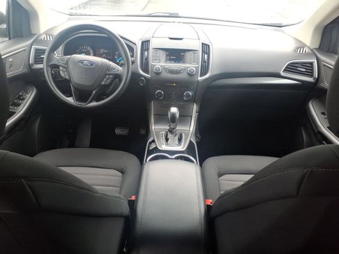 Used 2017 Ford Edge SE AWD/4WD image 10