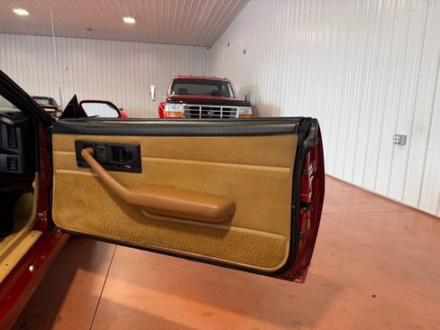 Used 1988 Chevrolet Camaro LT RWD image 18