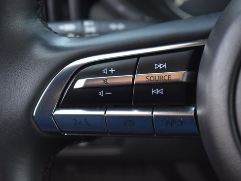 Used 2025 MAZDA CX-50 AWD 2.5 S w/ Premium Package image 6