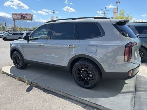 Certified 2025 Kia Telluride SX Prestige X-Pro AWD/4WD image 3