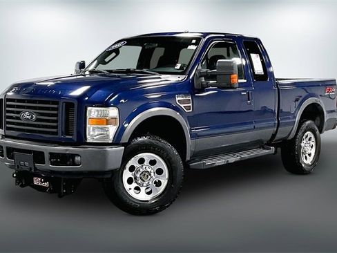 Used 2008 Ford F350 FX4 image 2