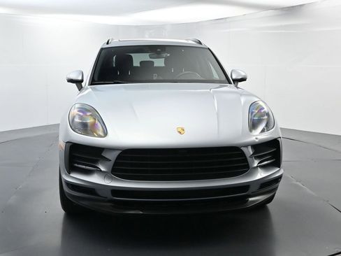 Certified 2021 Porsche Macan image 18