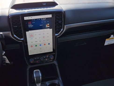 New 2025 Ford Ranger XLT w/ Equipment Group 301A High image 16