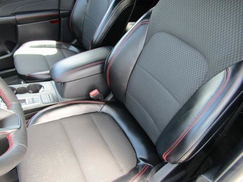 Used 2024 Ford Escape ST-Line Select AWD/4WD image 17