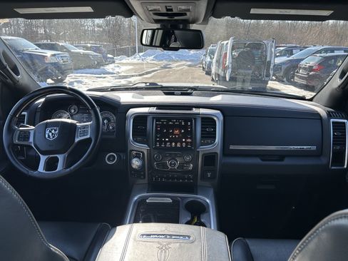 Used 2017 RAM 1500 Limited image 9
