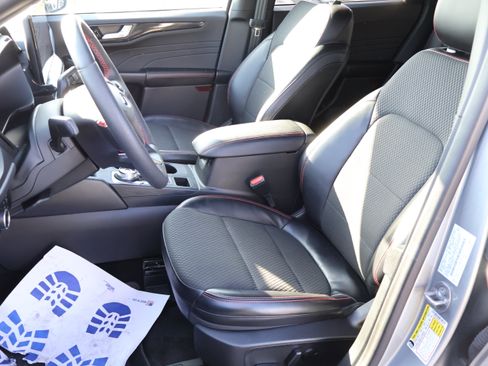 Used 2024 Ford Escape ST-Line w/ Tech Pack #1 image 42