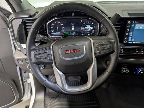 Used 2024 GMC Sierra 1500 Elevation image 16