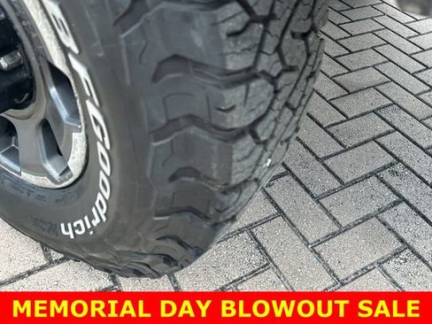 Used 2024 Ford F350 Platinum w/ Tremor Off-Road Package AWD/4WD image 14