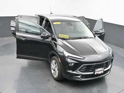 Used 2025 Buick Encore GX Preferred image 56