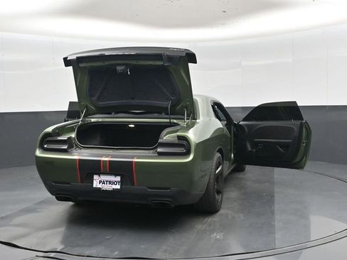 Used 2022 Dodge Challenger SRT Hellcat RWD image 47