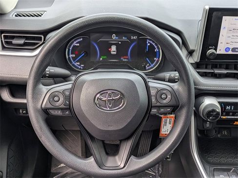 Used 2025 Toyota RAV4 LE image 19