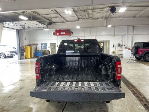 Used 2024 RAM 1500 Laramie AWD/4WD image 24