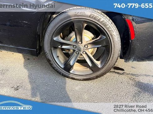 Used 2018 Dodge Charger R/T image 23