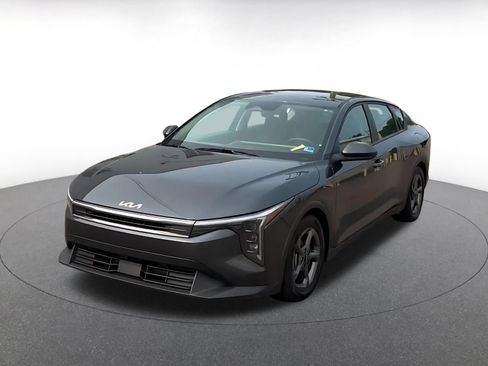 Used 2025 Kia K4 FWD image 7