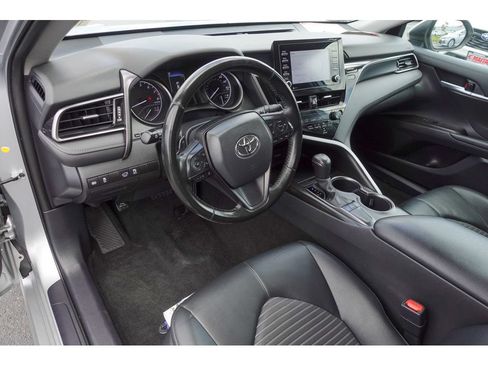 Certified 2023 Toyota Camry SE FWD image 10