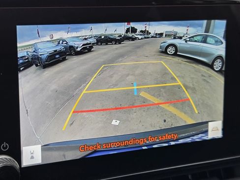 Used 2025 Toyota RAV4 LE FWD image 19
