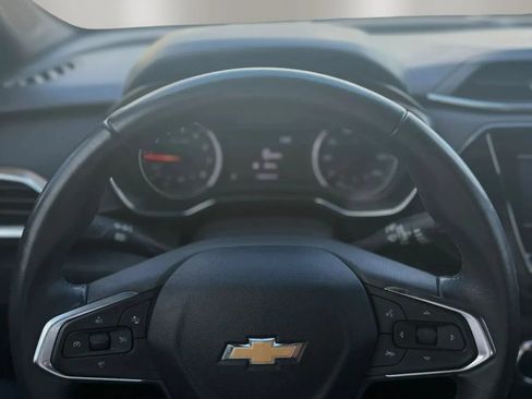 Used 2021 Chevrolet TrailBlazer ACTIV w/ Sun and Liftgate Package FWD image 13