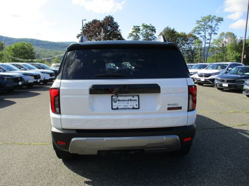 Certified 2026 Honda Passport TrailSport Elite image 6