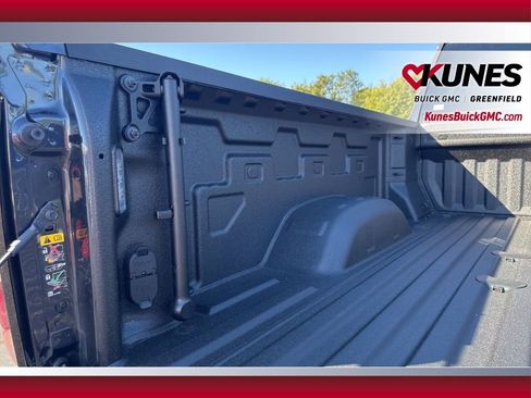 New 2025 GMC Sierra 3500 SLT image 48
