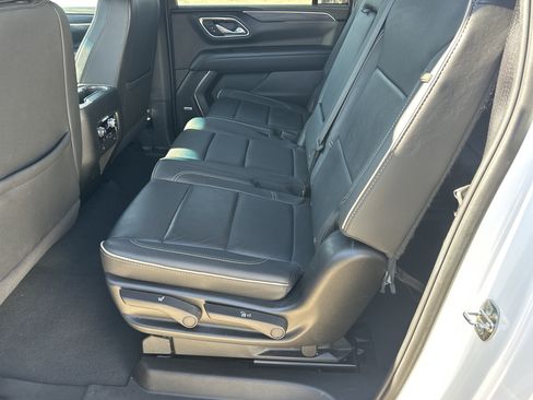 Certified 2024 GMC Yukon XL SLT RWD image 23