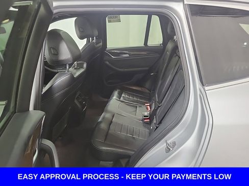 Used 2018 BMW X3 xDrive30i image 16