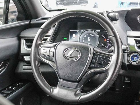 Used 2020 Lexus UX 250h image 16