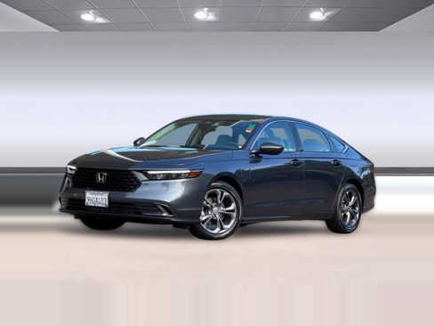 Certified 2023 Honda Accord EX image 2