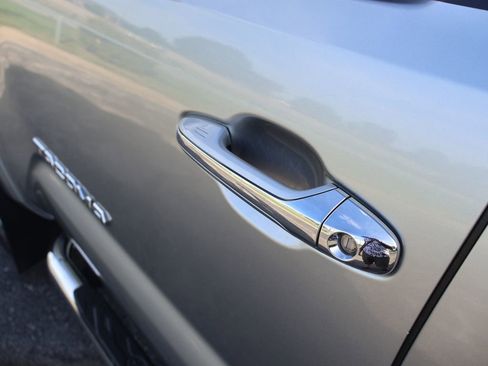 Used 2023 Toyota Tacoma Limited AWD/4WD image 20