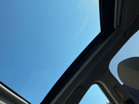 Used 2014 Subaru Forester 2.5i Premium w/ All-Weather Package image 15