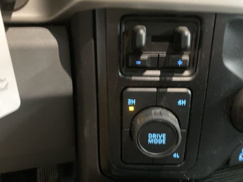 Used 2023 Ford F250 XL w/ STX Appearance Package image 13