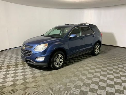 Used 2017 Chevrolet Equinox LT w/ Convenience Package AWD/4WD image 12