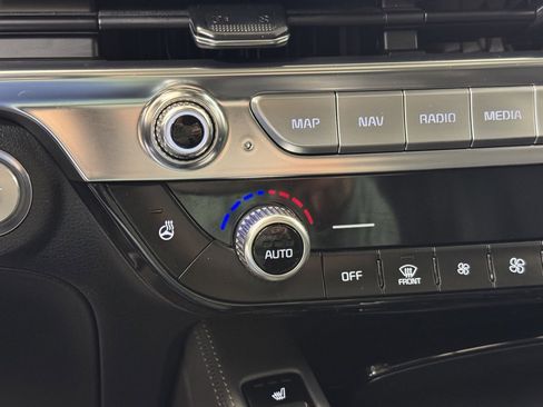 Used 2024 Kia Telluride SX Prestige image 42