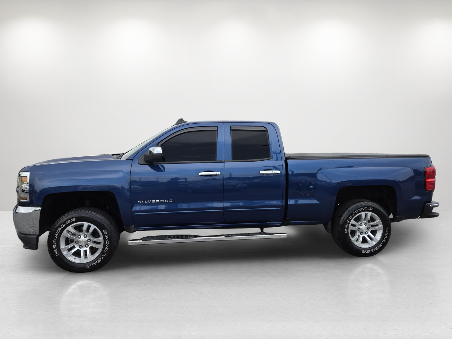 Used 2016 Chevrolet Silverado 1500 LT RWD image 8