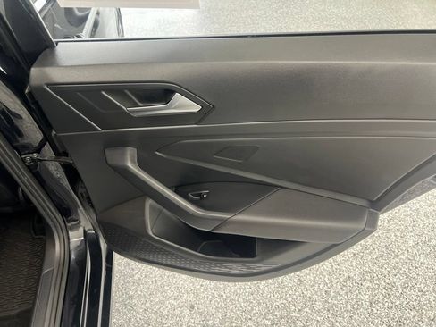 Certified 2020 Volkswagen Jetta SEL FWD image 34