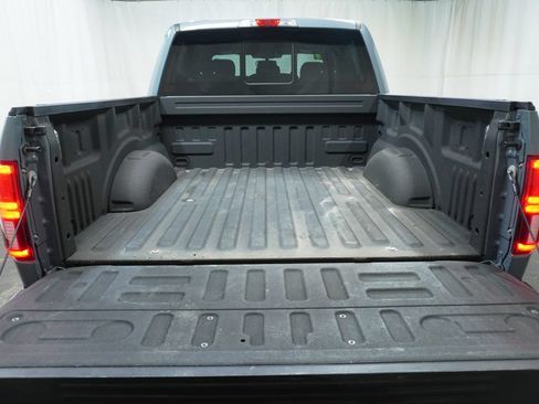 Used 2019 Ford F150 XLT w/ Equipment Group 302A Luxury AWD/4WD image 6