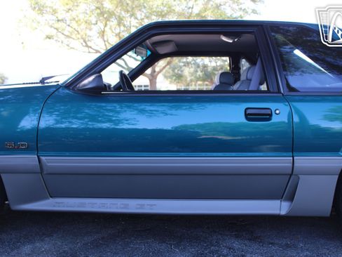 Used 1993 Ford Mustang GT RWD image 33