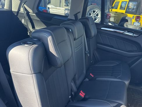 Used 2016 Mercedes-Benz GL 450 GL 450 image 36