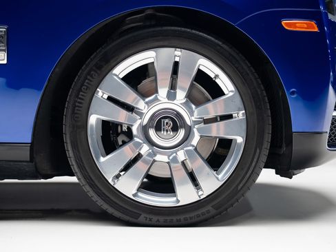 Used 2019 Rolls-Royce Cullinan AWD/4WD image 40