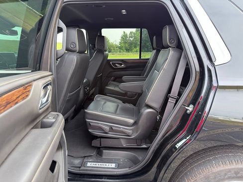 Used 2024 Chevrolet Tahoe Premier AWD/4WD image 22