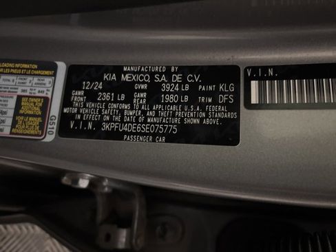 Certified 2025 Kia K4 EX image 10