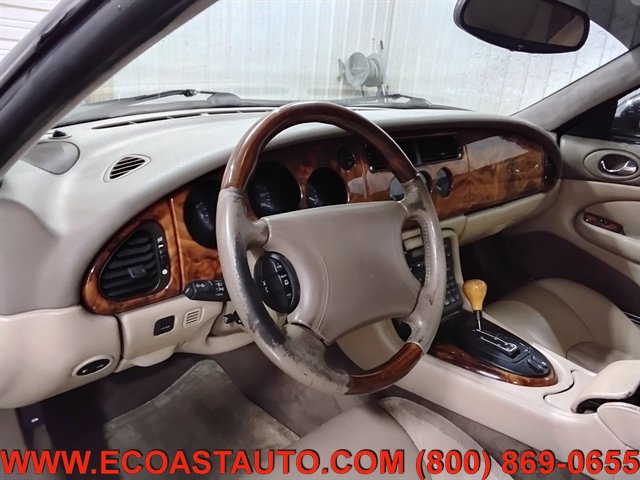 Used 1998 Jaguar XK8 Convertible RWD image 12
