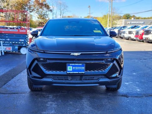 New 2026 Chevrolet Equinox EV LT image 8