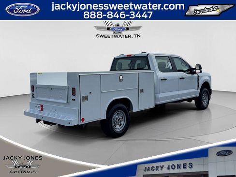 New 2026 Ford F250 XL w/ XL Chrome Package AWD/4WD image 5