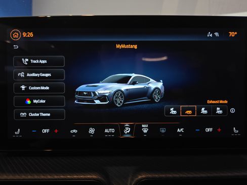 Used 2025 Ford Mustang GT RWD image 29